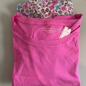 Victoria’s Secret 2 piece pink sleepwear set